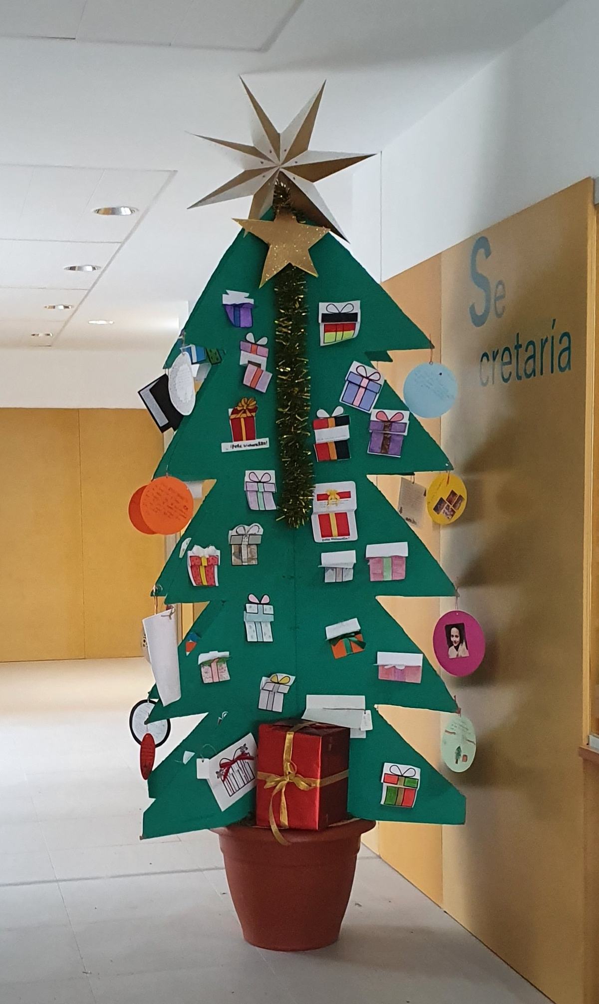 FROHE WEIHNACHTEN