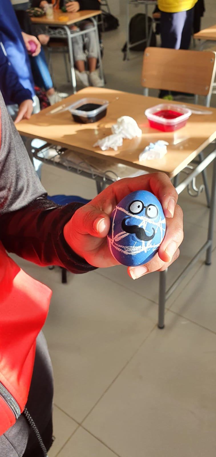 FROHE OSTERN!
