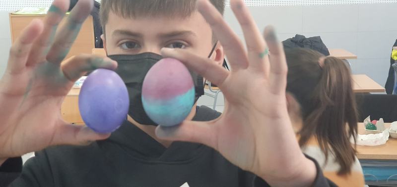 FROHE OSTERN!
